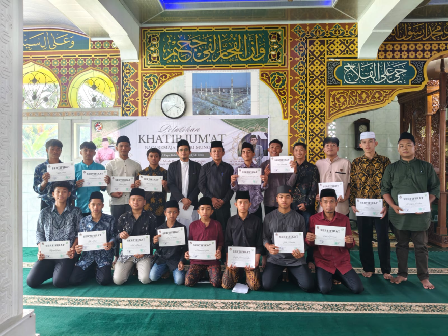 Pemerintah Nagari Mungo Selenggarakan Pelatihan Khatib Jumat bagi Remaja Laki-Laki